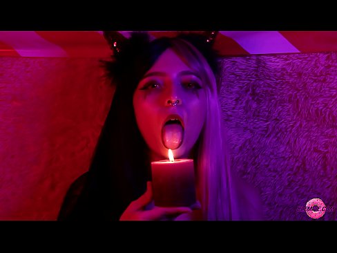 ❤️ Kaislīgs blowjob no seksīga sukuba ar mutes piepildījumu Porno pie mums ❤